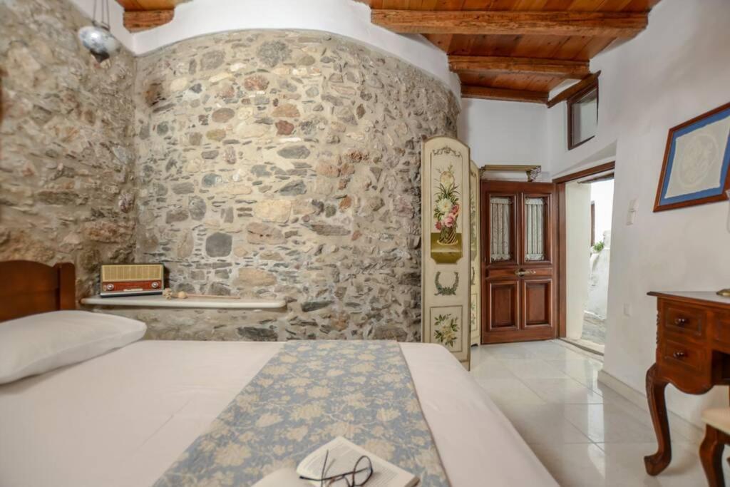 Traditional Castle House II Naxos City Экстерьер фото